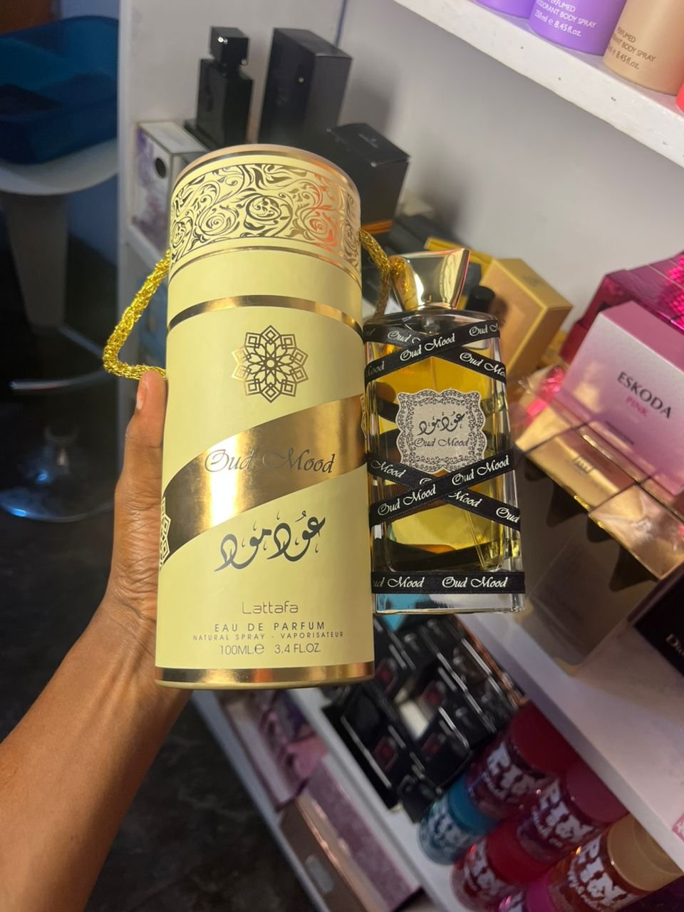 parfum oud mood (72h) parfum oud mood (72h)